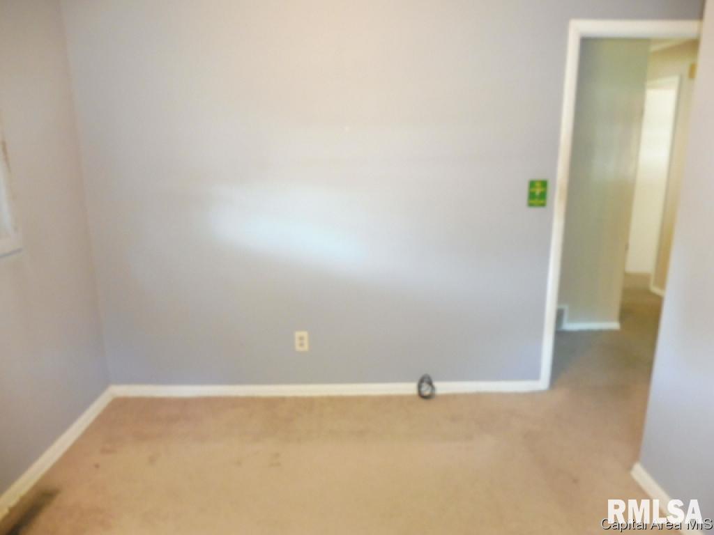 3507 Lancaster Road Springfield, IL 62703 - Photo 12 of 16
