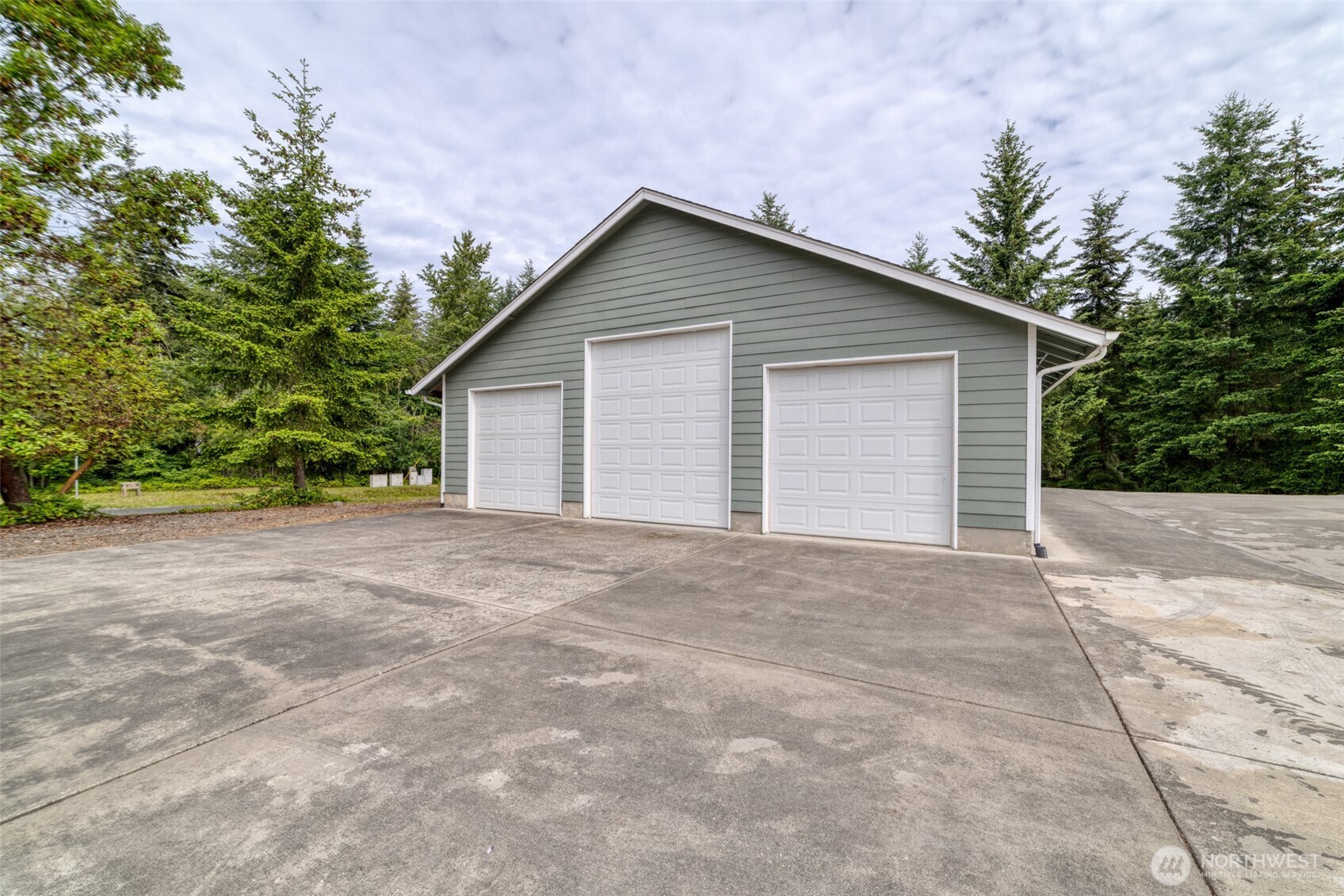 2651 O Brien Road Port Angeles, WA 98362 - Photo 20 of 35