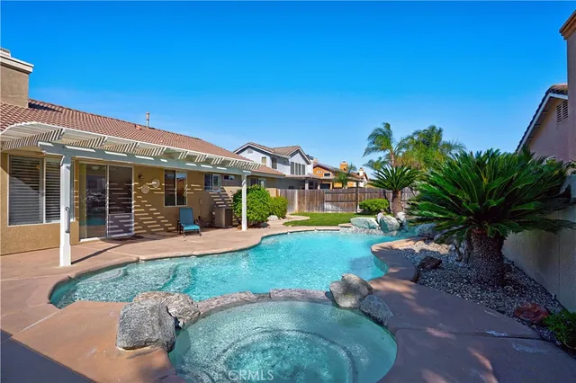 $875,000 | 1303 Carriage Lane, Corona, CA 92878