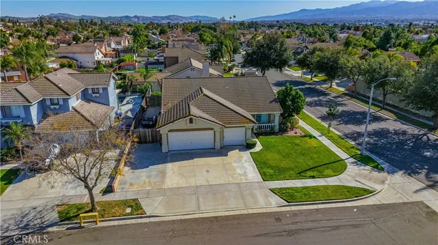 $875,000 | 1303 Carriage Lane, Corona, CA 92878