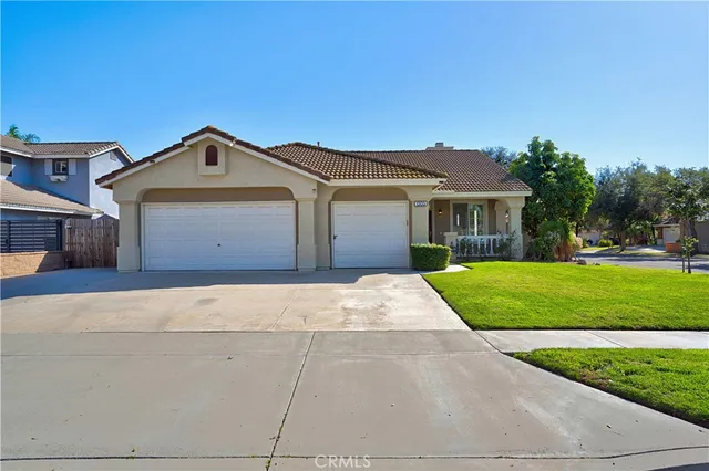 $875,000 | 1303 Carriage Lane, Corona, CA 92878