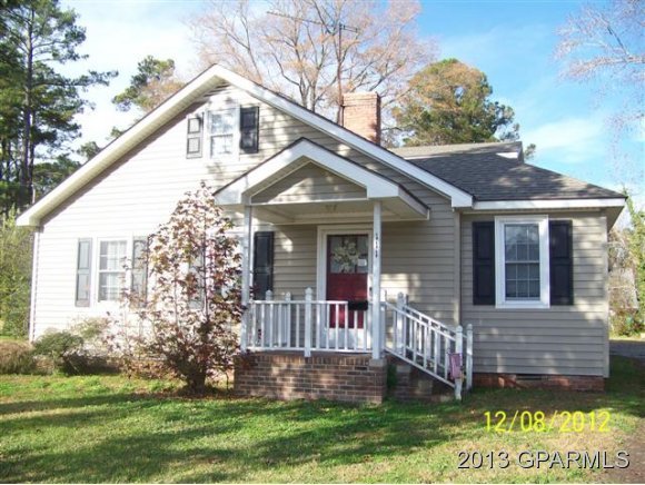 111 Golf Road Plymouth, NC 27962 - Photo 1 of 15 Primary Photo
