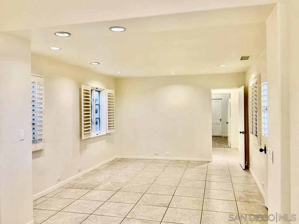 5505 Codorniz Rancho Santa Fe, CA 92067 - Photo 8 of 17