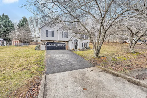 $399,900 | 5181 Crumpacker Drive, Roanoke, VA 24019