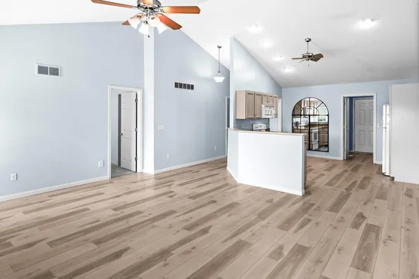 $260,000 | 15 Ashling Court, Bloomington, IL 61704