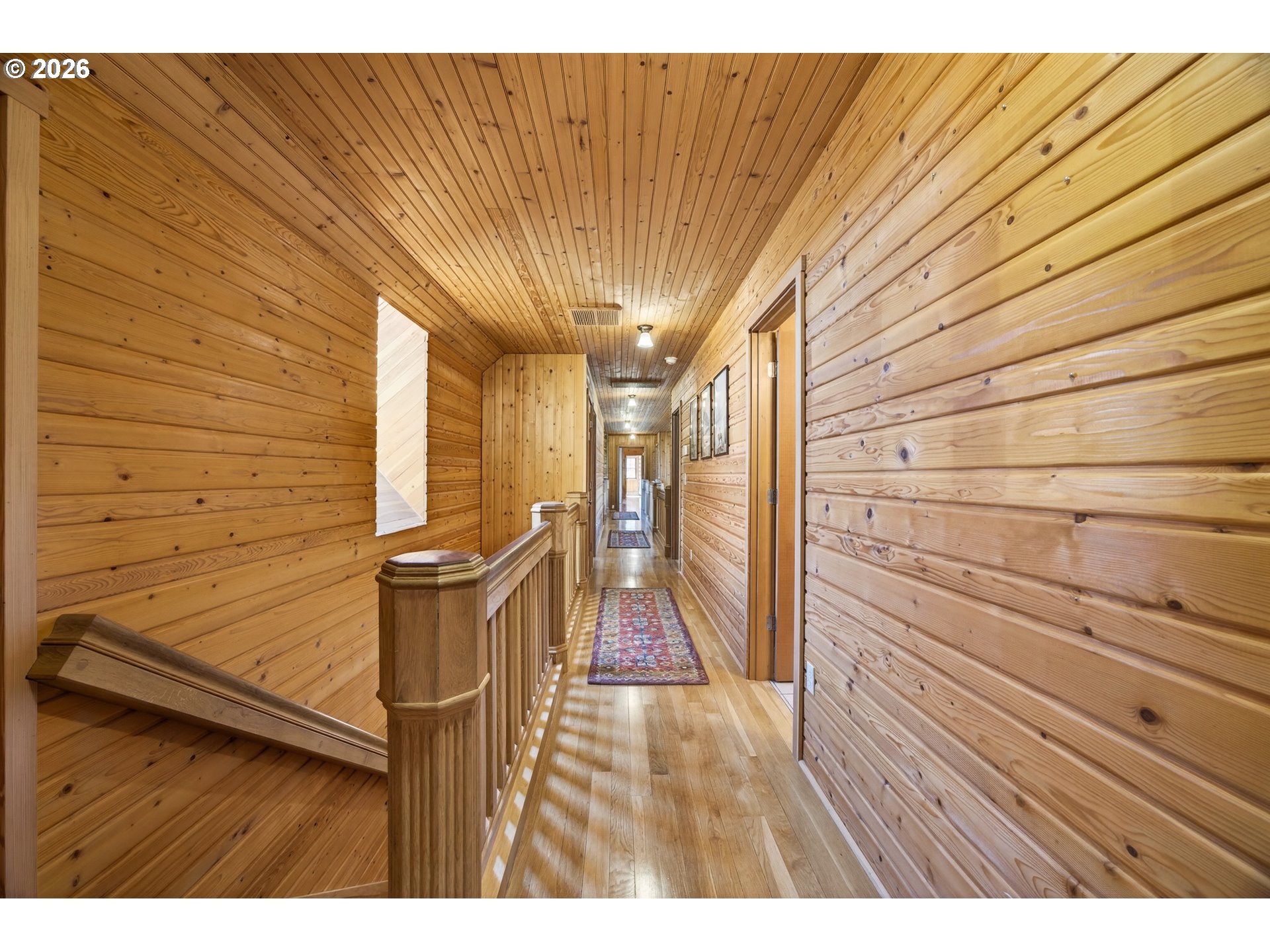 17765 Monnier Road Northeast Hubbard, OR 97032 - Photo 33 of 48 a view of entryway with wooden floor