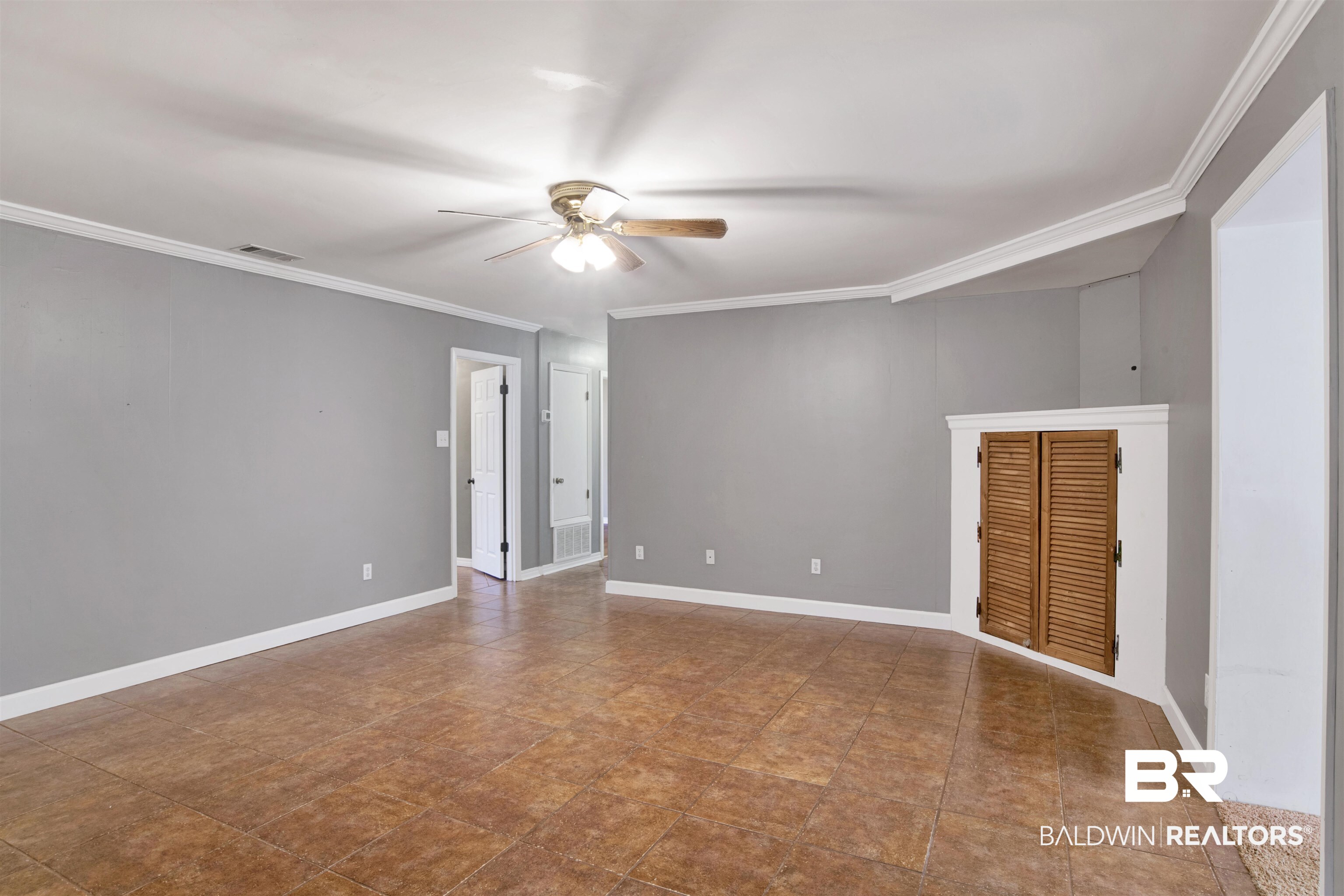 1060 7 Hills Drive Mobile, AL 36695 - Photo 19 of 36 Living Room