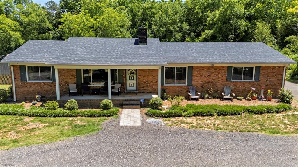 406 Old Liberty Road Asheboro, NC 27203 - Photo 4 of 41