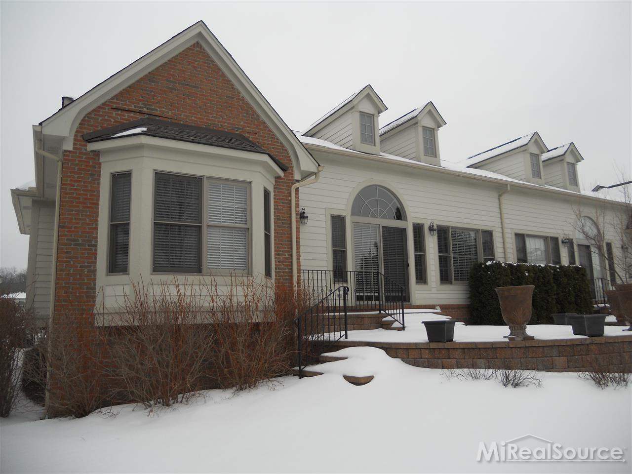 5140 Brecon Court, Unit 52 Rochester, MI 48306 - Photo 28 of 28 31229388-27.JPG