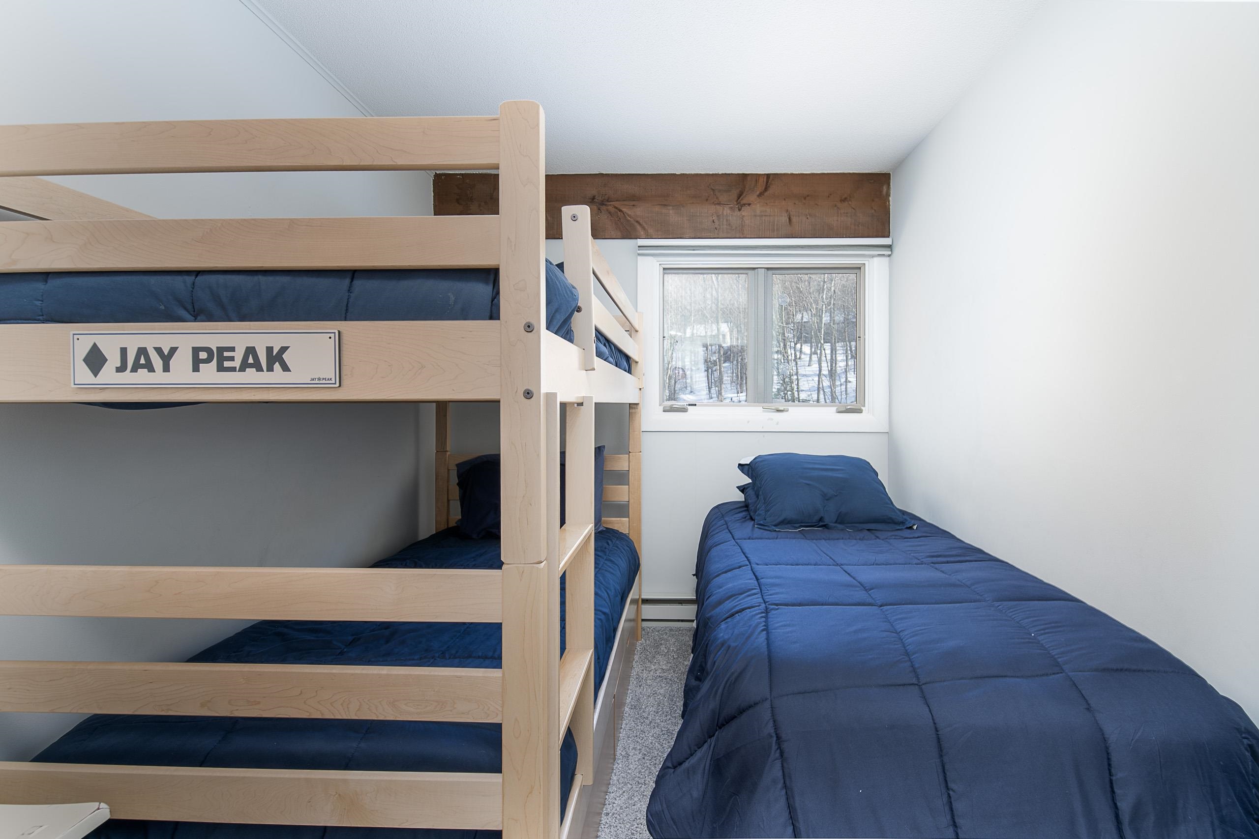 774 East Mountain Road, Unit D4 Killington, VT 05751 - Photo 21 of 32