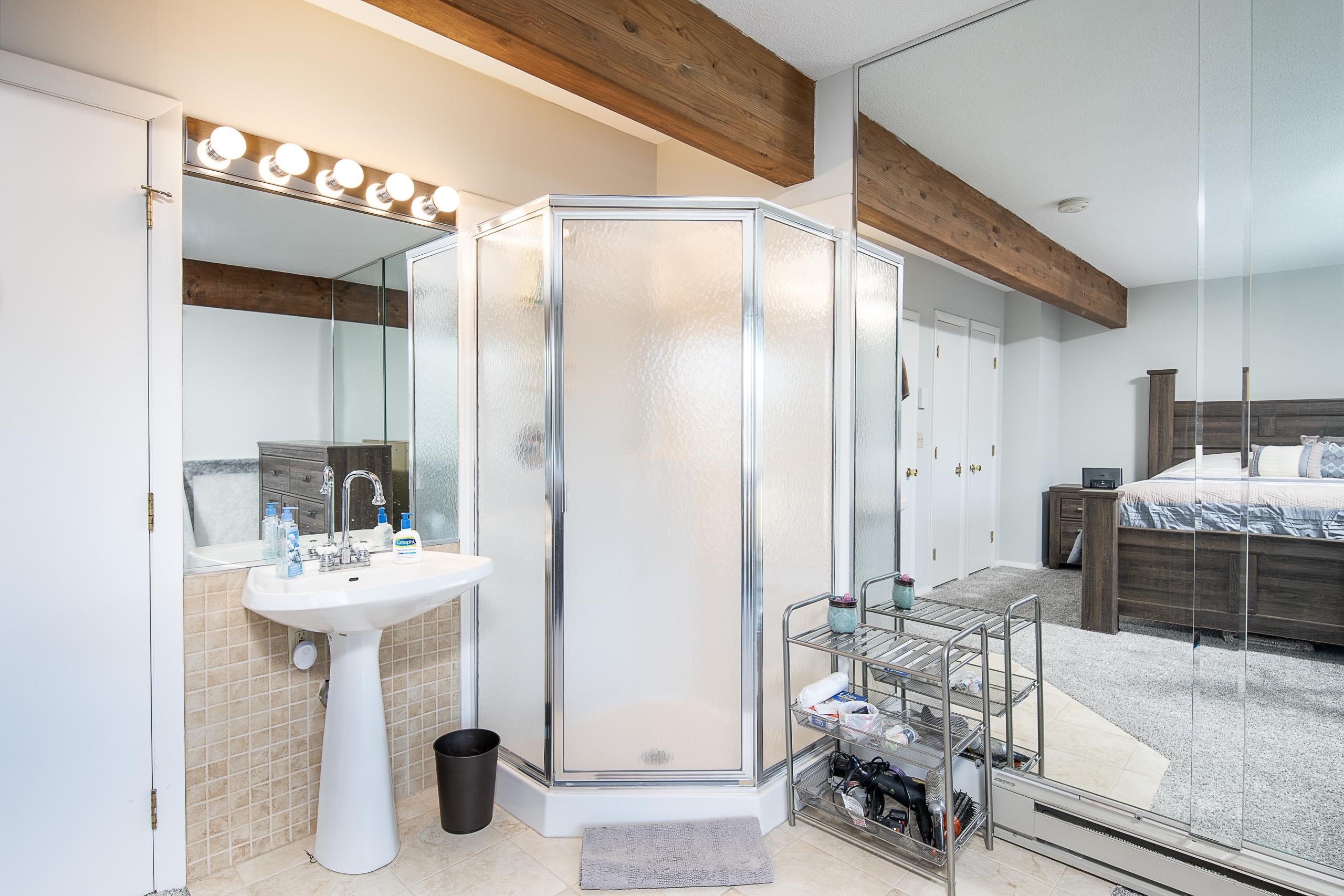 774 East Mountain Road, Unit D4 Killington, VT 05751 - Photo 30 of 32