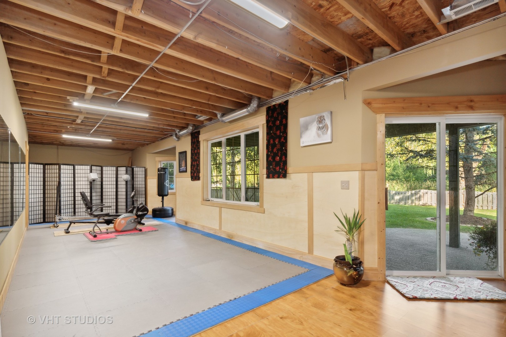 6265 Murifield Drive Gurnee, IL 60031 - Photo 20 of 30 a view of a room with gym equipment