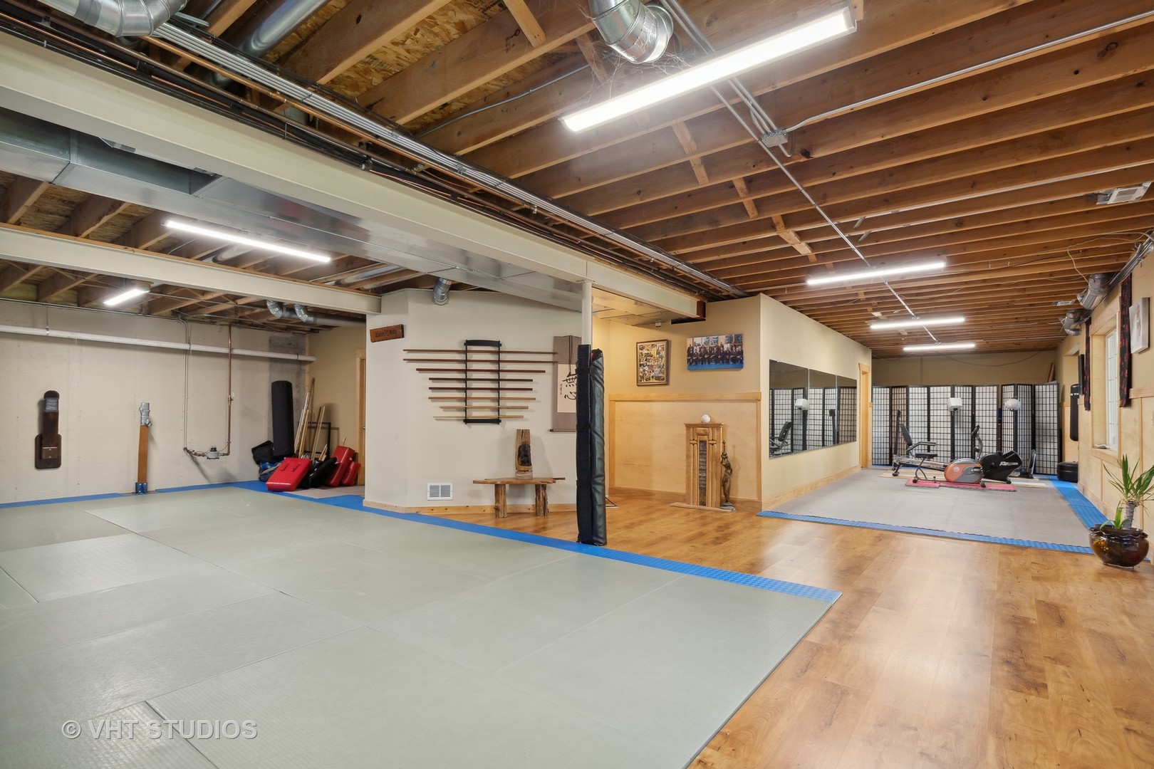 6265 Murifield Drive Gurnee, IL 60031 - Photo 21 of 30 a view of a studio with wooden floor