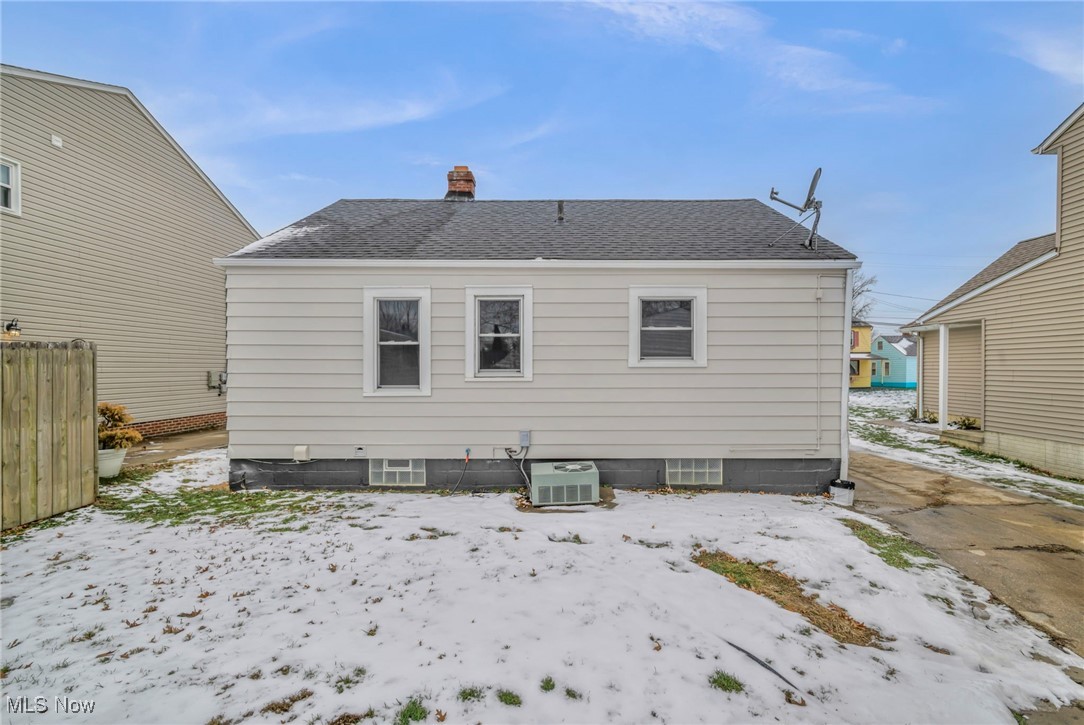 1677 Mapledale Road Wickliffe, OH 44092 - Photo 19 of 22