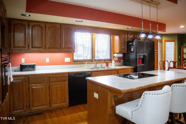 $575,000 | 299 South Rufe Taylor Road, Greeneville, TN 37745