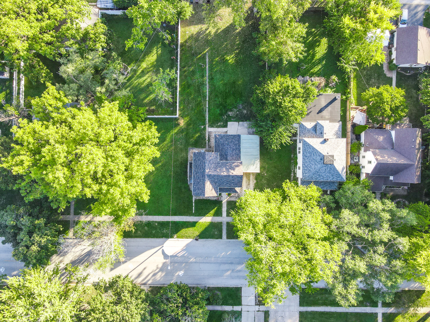 264 West 3rd Street Manteno, IL 60950 - Photo 7 of 29 an aerial view of a house with an outdoor space