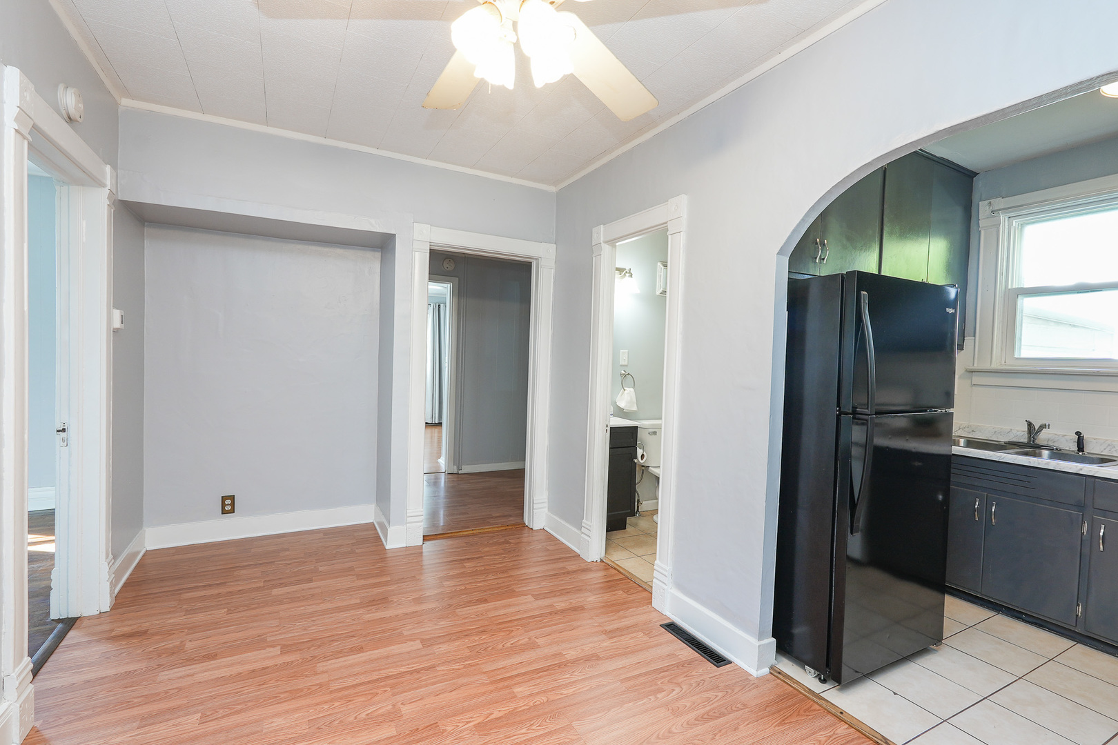 264 West 3rd Street Manteno, IL 60950 - Photo 10 of 29 a view of a kitchen from the hallway