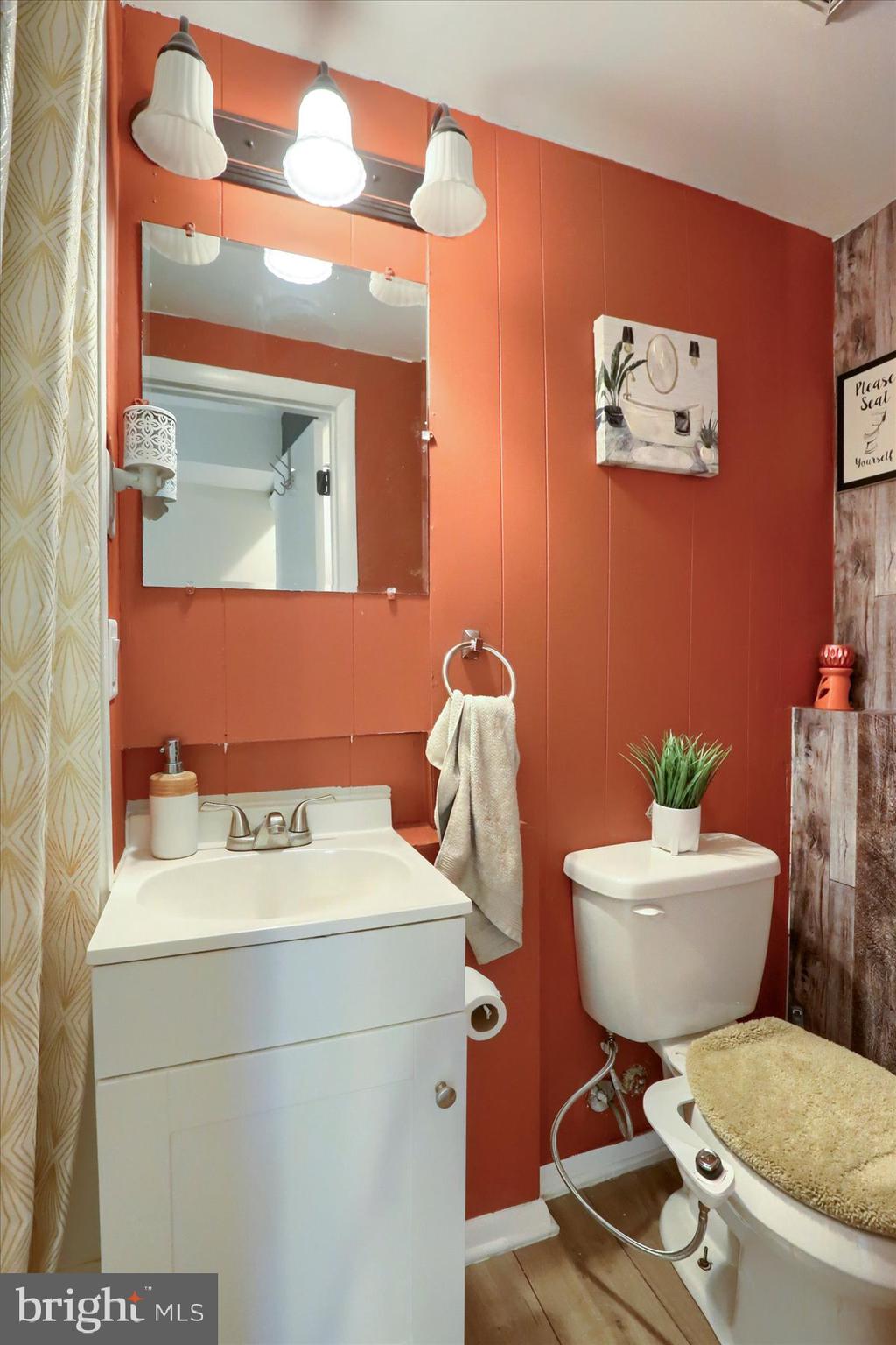2009 Rock Fall Road Harrisburg, PA 17110 - Photo 30 of 37 Downstairs Bathroom