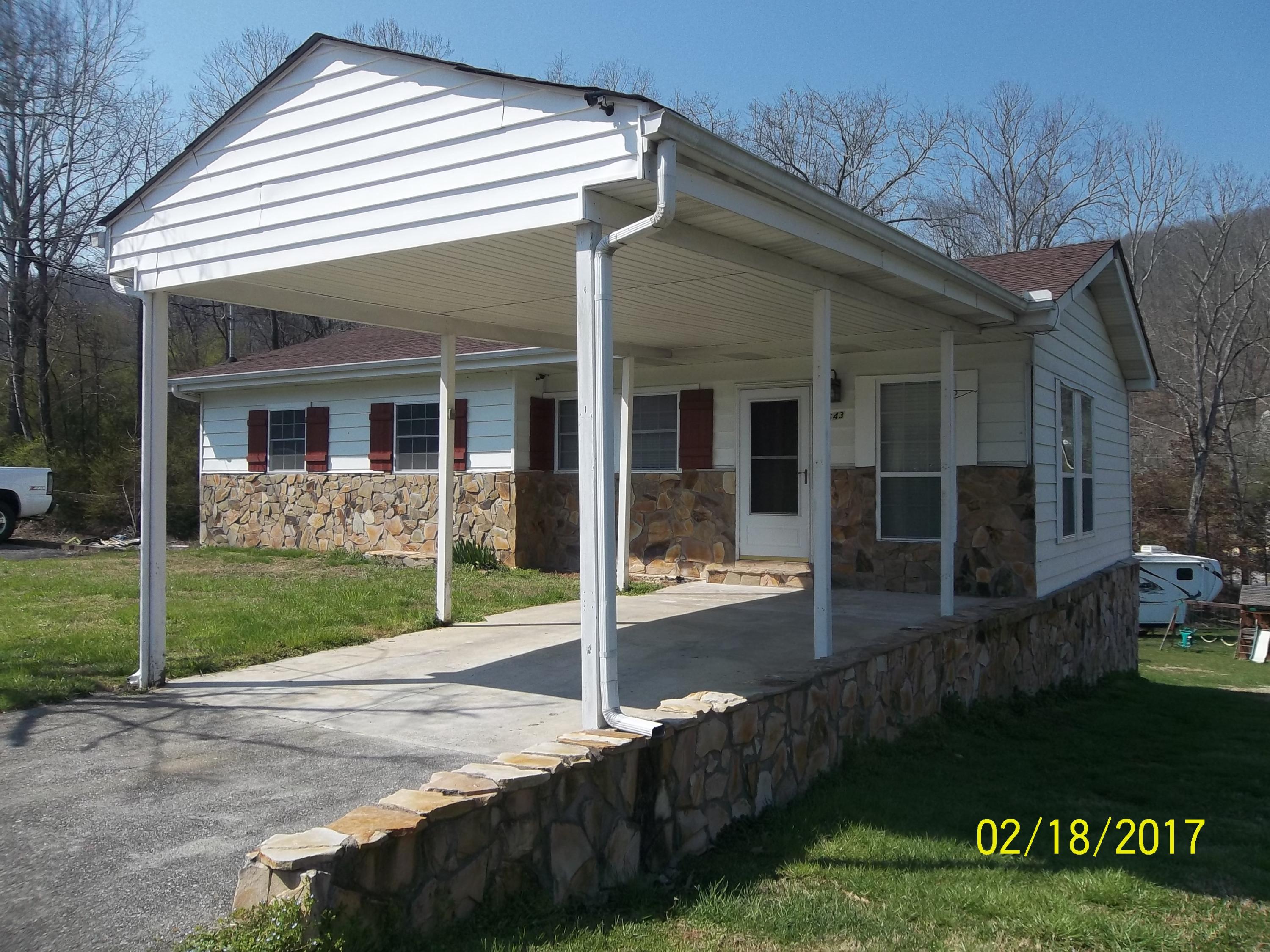 643 Butler Mill Road Oliver Springs, TN 37840 - Photo 1 of 10 100_1666