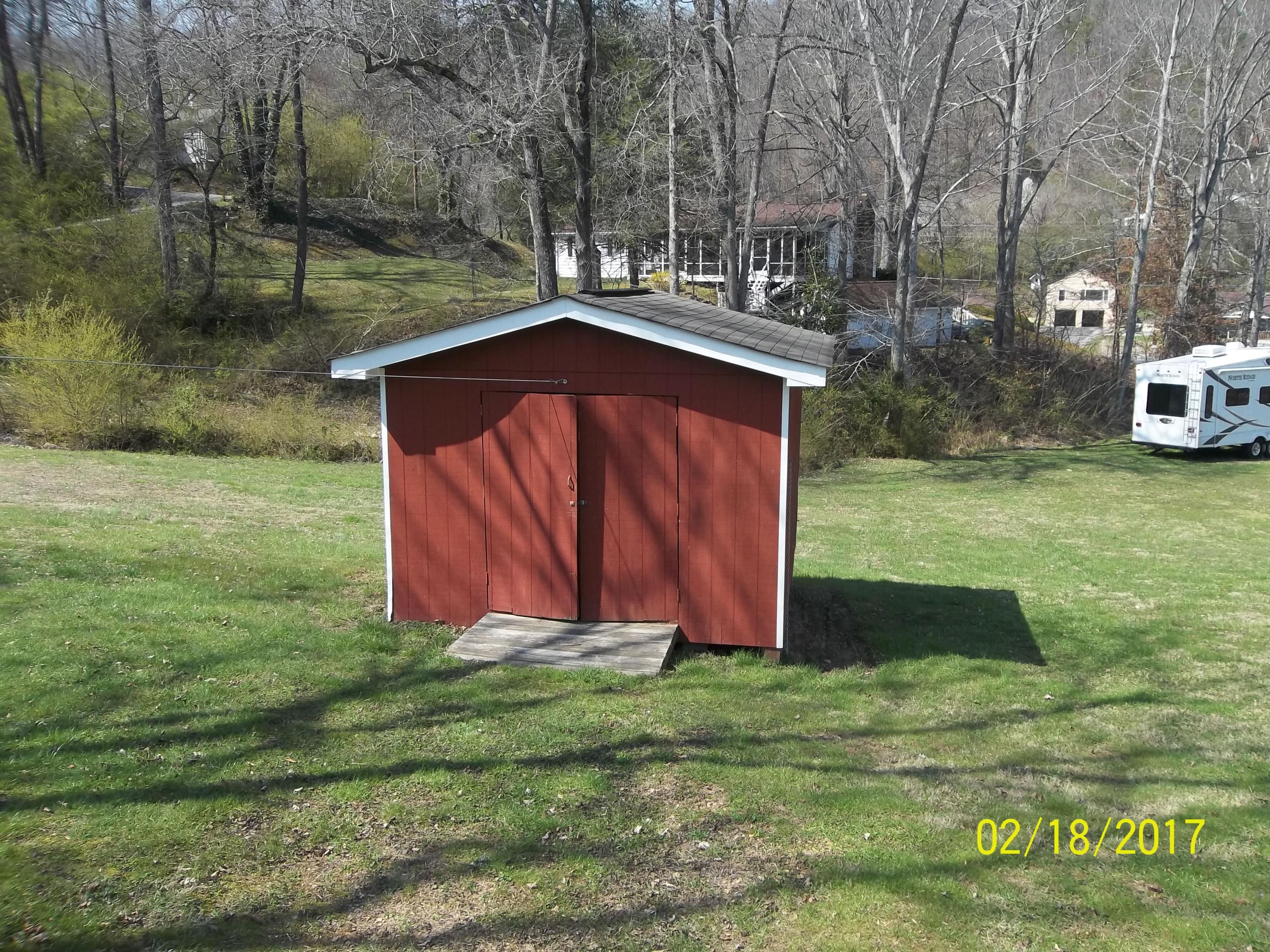 643 Butler Mill Road Oliver Springs, TN 37840 - Photo 6 of 10 100_1671
