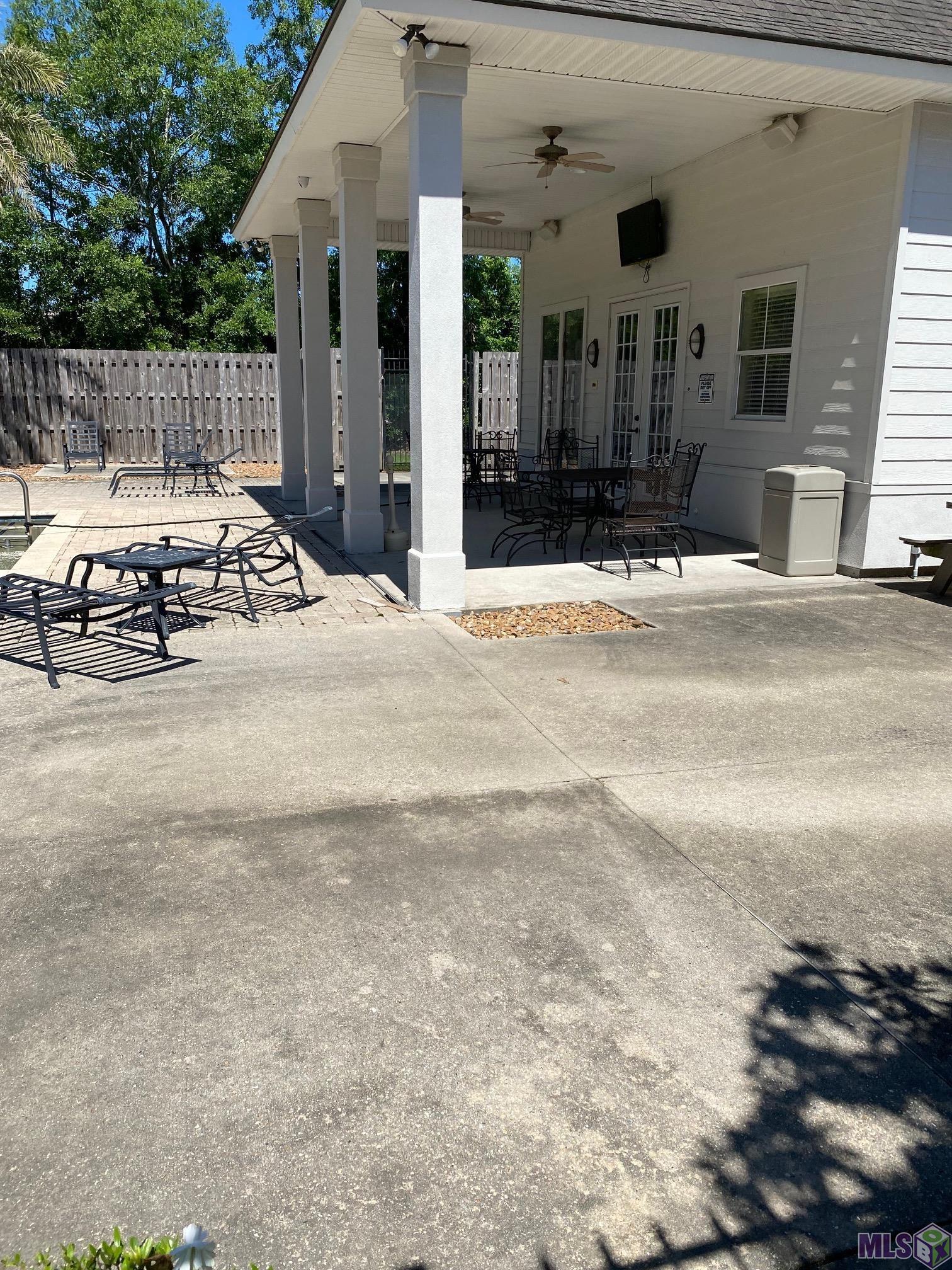 2403 Brightside Drive, Unit 65 Baton Rouge, LA 70820 - Photo 10 of 14 Gallery Image 10