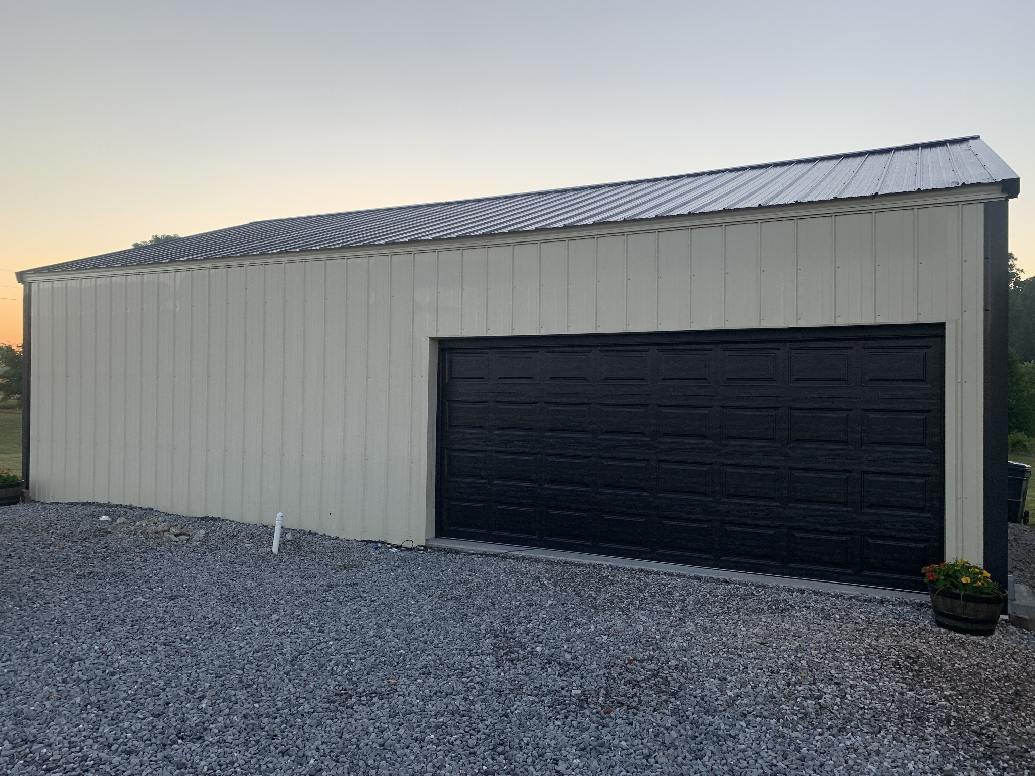 326 Meadows Road Portland, TN 37148 - Photo 4 of 39 a black garage