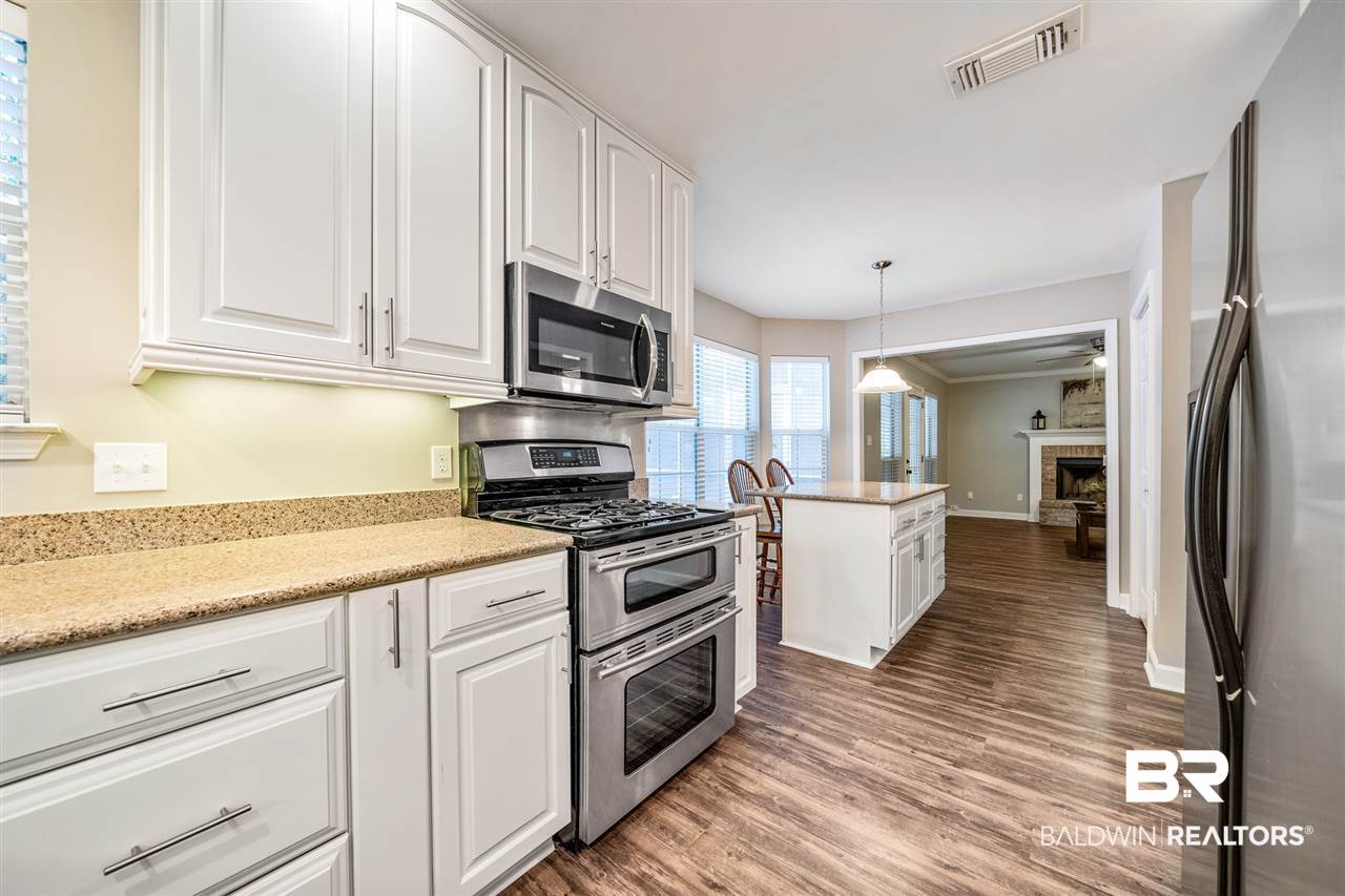 313 Beall Lane Daphne, AL 36526 - Photo 20 of 47