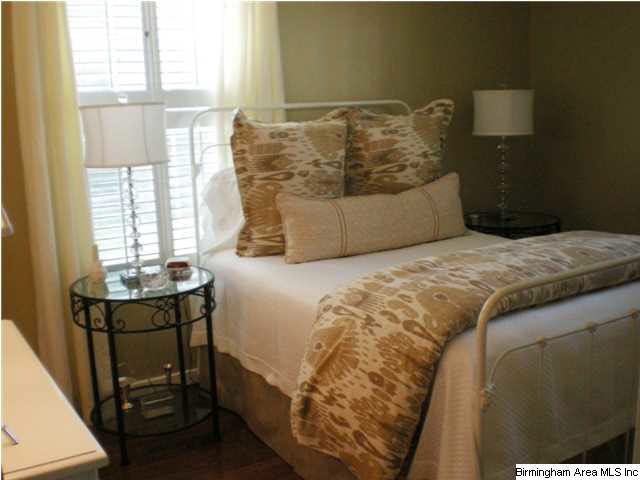 904 Sims Avenue, Unit A Birmingham, AL 35213 - Photo 7 of 12