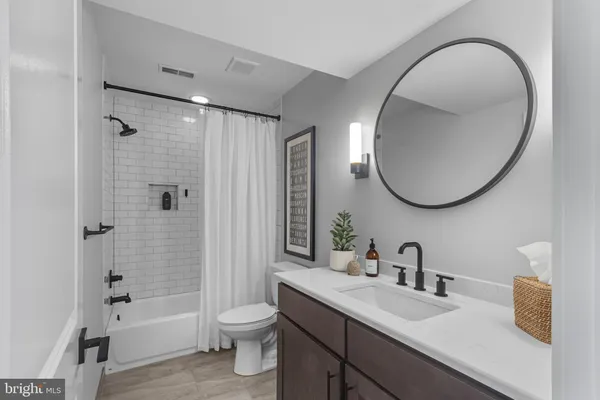 $3,750 | 136 Burnside Street, Philadelphia, PA 19127
