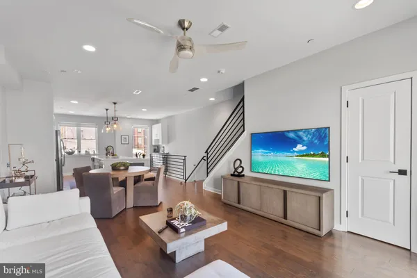 $3,750 | 136 Burnside Street, Philadelphia, PA 19127