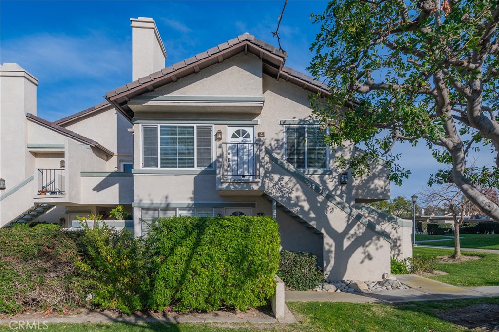 6 Exeter, Unit 16 Irvine, CA 92612 - Photo 2 of 21