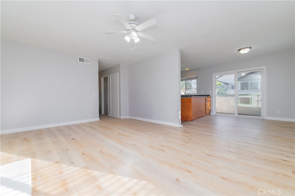 6 Exeter, Unit 16 Irvine, CA 92612 - Photo 5 of 21