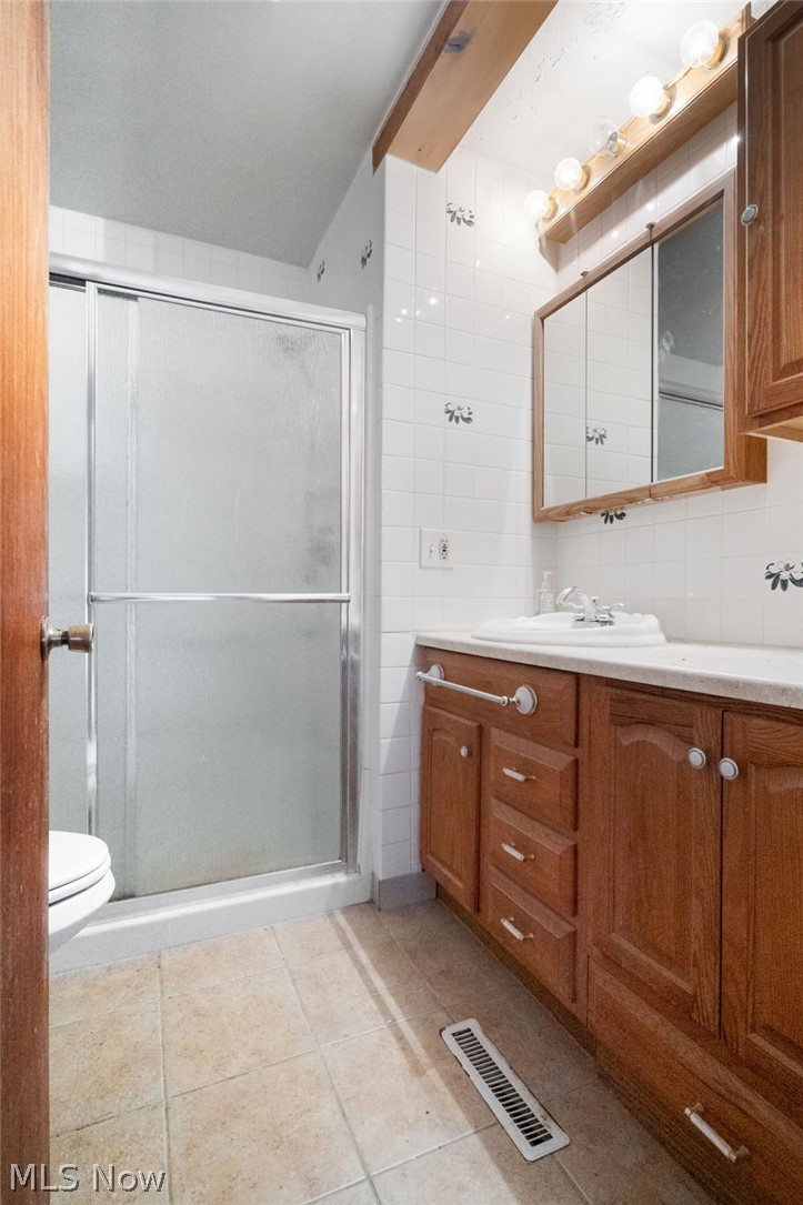 2778 Pressler Road Akron, OH 44312 - Photo 8 of 18 Gallery Image 8