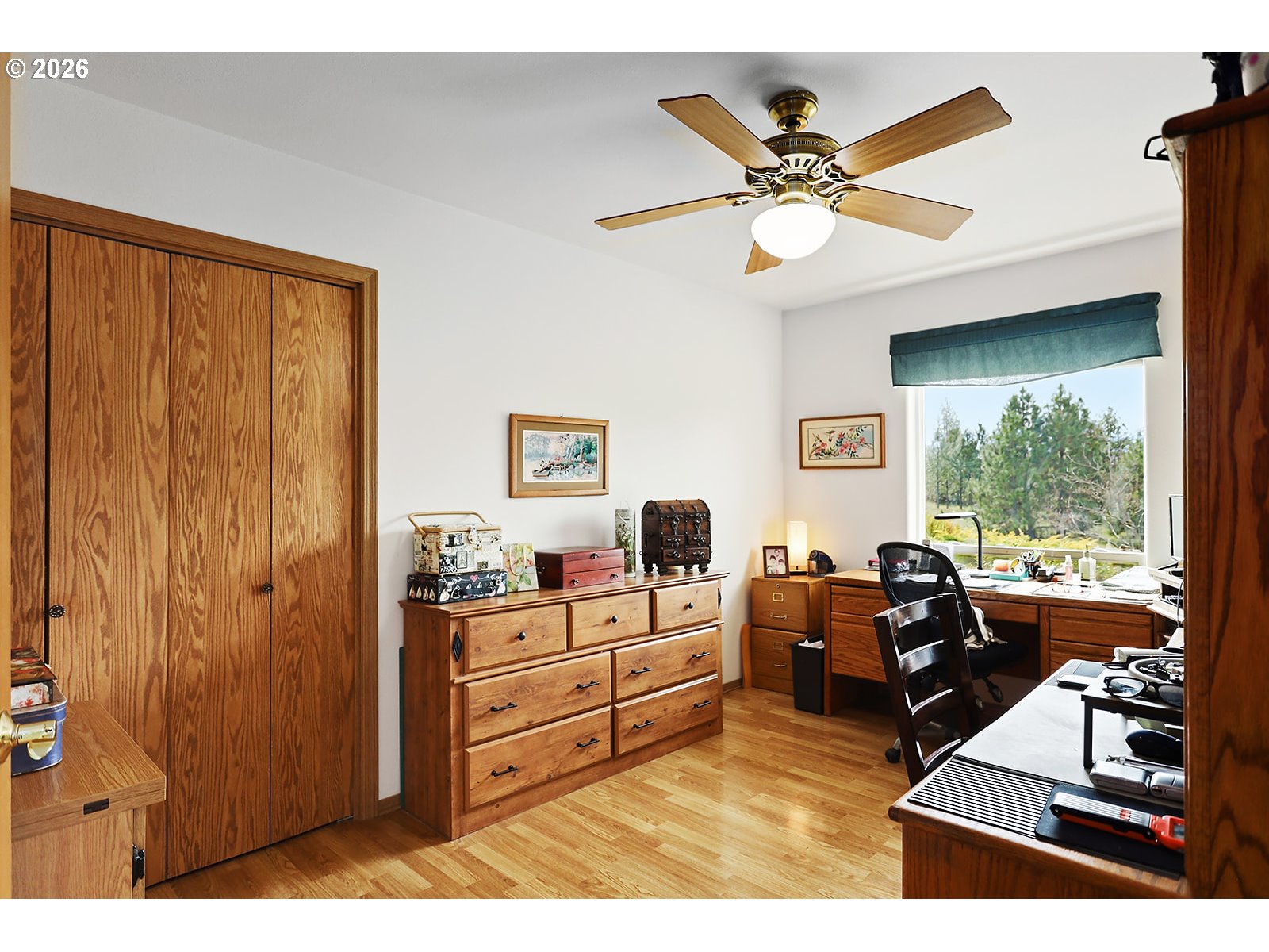64 Seely Drive Goldendale, WA 98620 - Photo 15 of 46 a living room with furniture