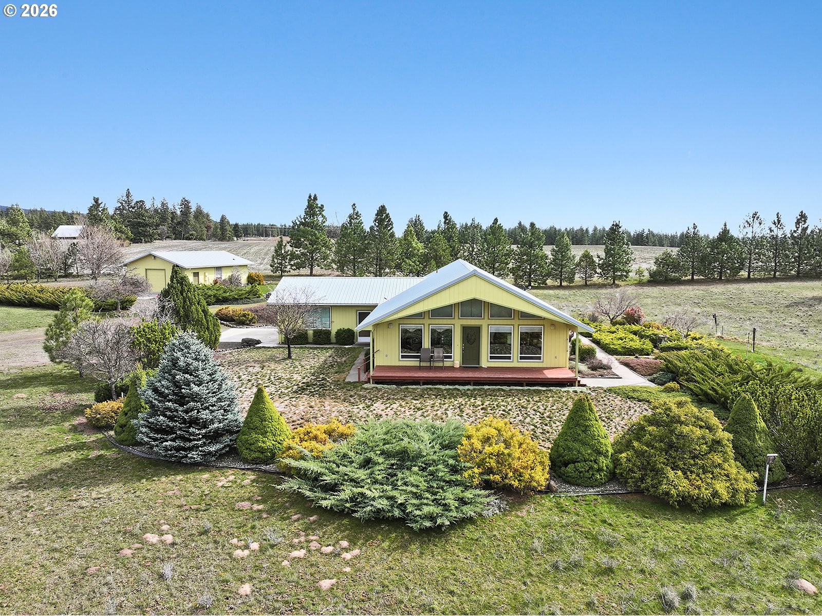 64 Seely Drive Goldendale, WA 98620 - Photo 3 of 46 a front view of a house with a yard