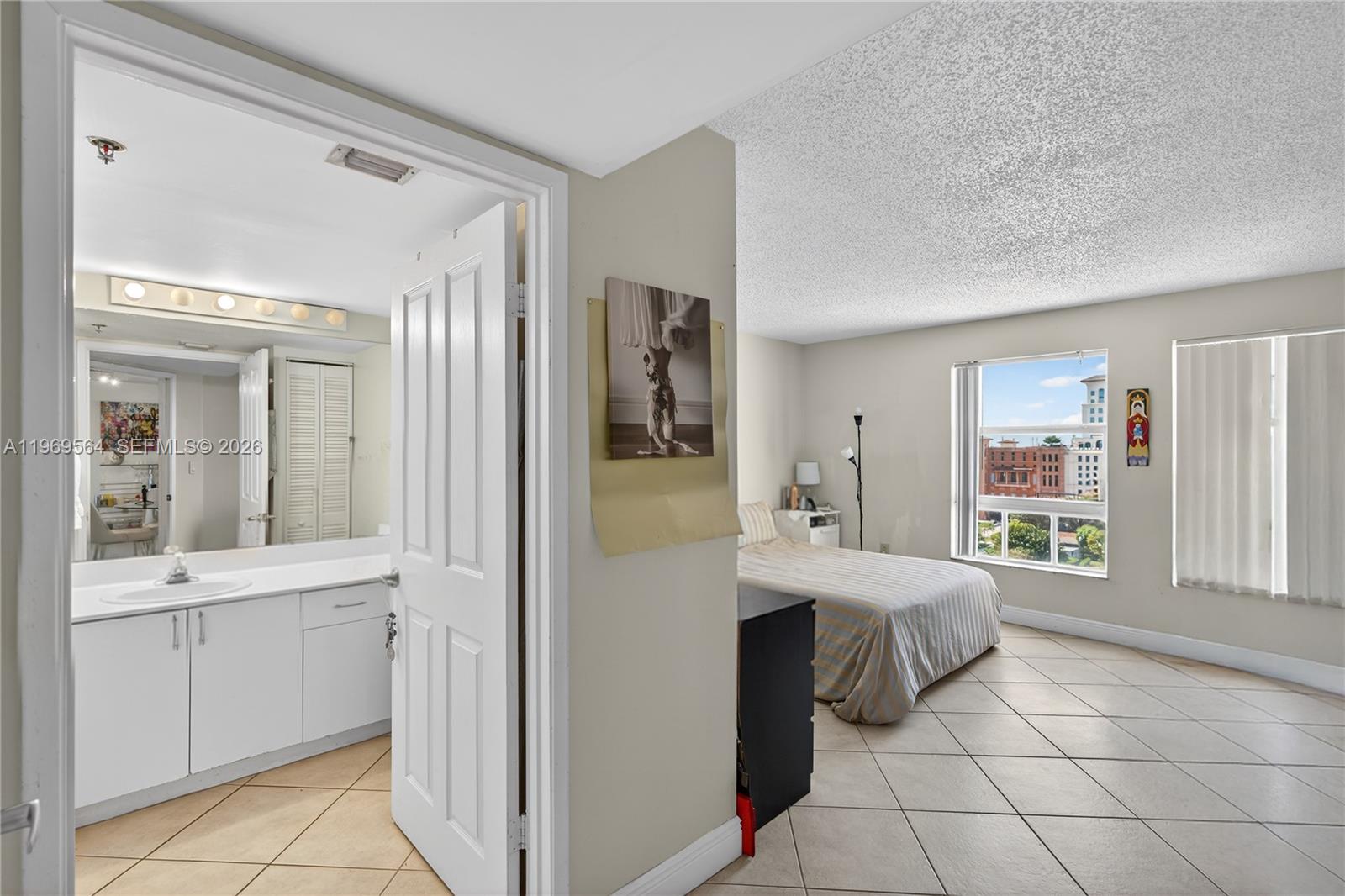 2351 Douglas Road, Unit 1104 Miami, FL 33145 - Photo 9 of 32 Gallery Image 9