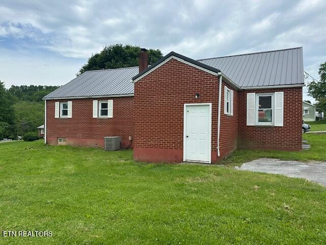 156 Beatty Road Rose Hill, VA 24281 - Photo 6 of 26 IMG_7275