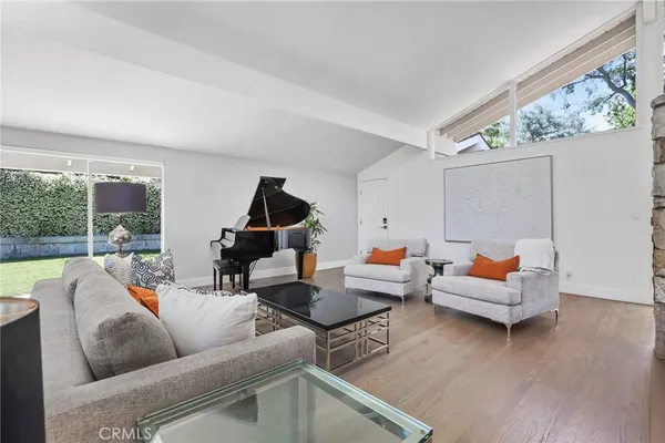 $2,199,000 | 531 Green Acre Drive, Fullerton, CA 92835