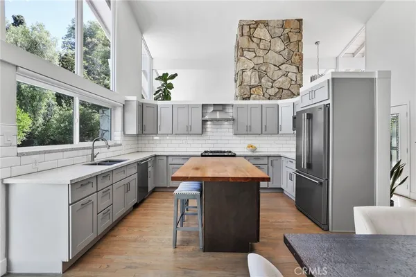$2,199,000 | 531 Green Acre Drive, Fullerton, CA 92835