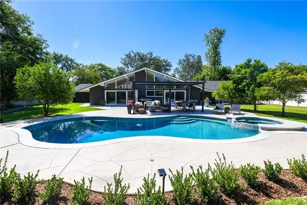 $2,199,000 | 531 Green Acre Drive, Fullerton, CA 92835