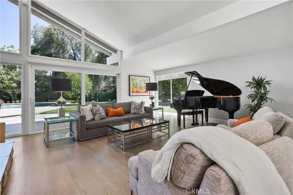 $2,199,000 | 531 Green Acre Drive, Fullerton, CA 92835