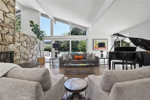 $2,199,000 | 531 Green Acre Drive, Fullerton, CA 92835