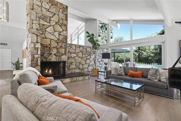$2,199,000 | 531 Green Acre Drive, Fullerton, CA 92835