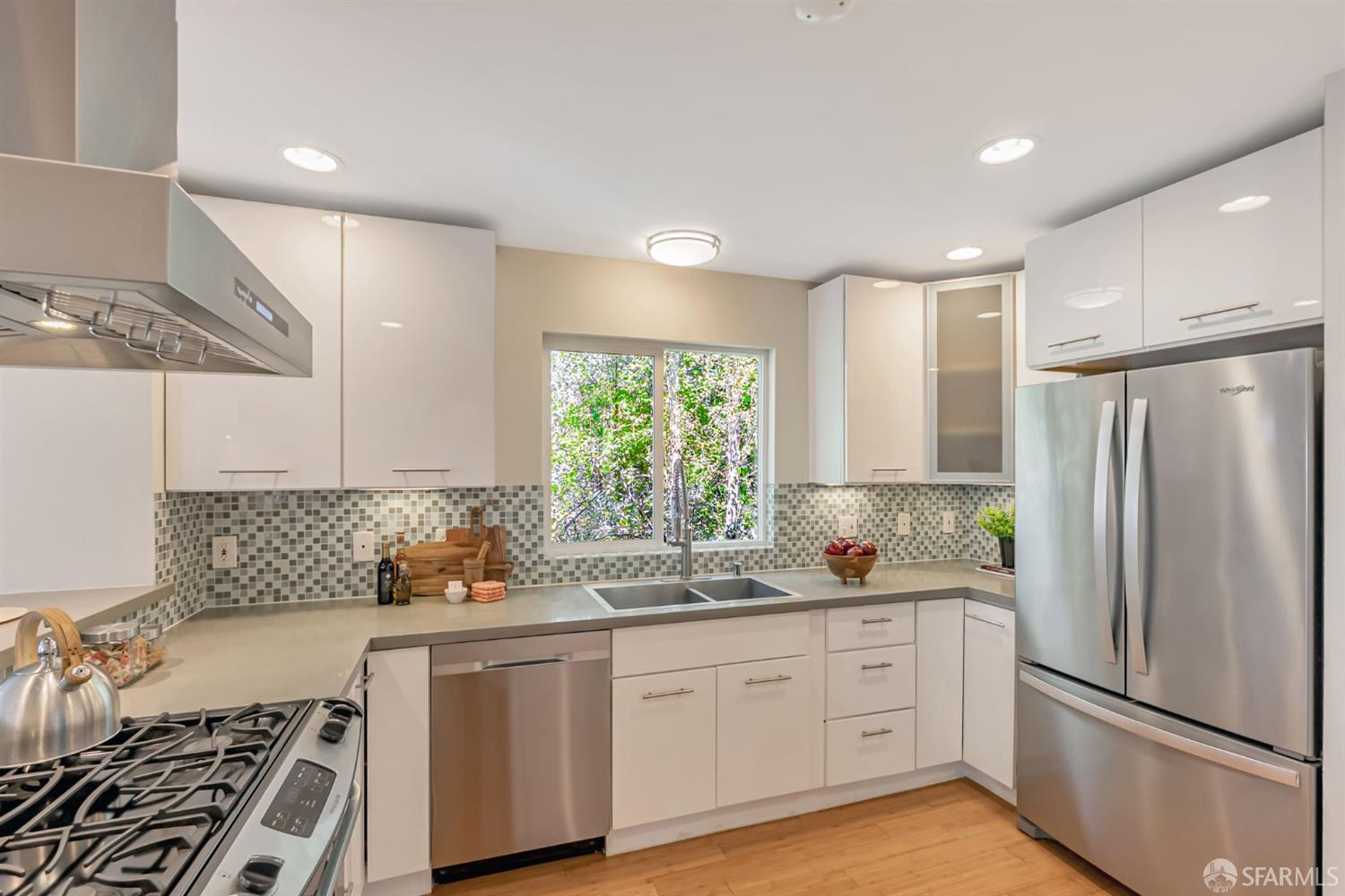 1028 55th Street Oakland, CA 94608 - Photo 16 of 55