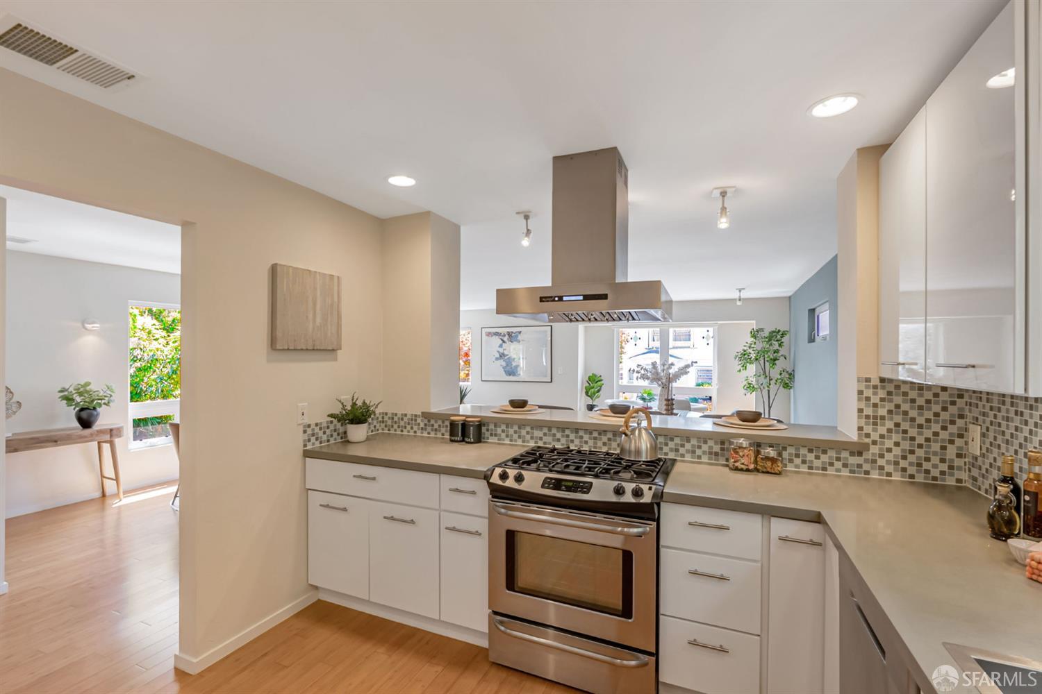 1028 55th Street Oakland, CA 94608 - Photo 17 of 55