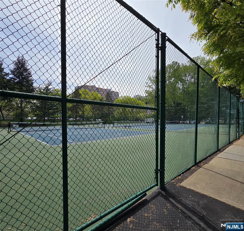 603 Ellery Court, Unit 603 Edgewater, NJ 07020 - Photo 19 of 19