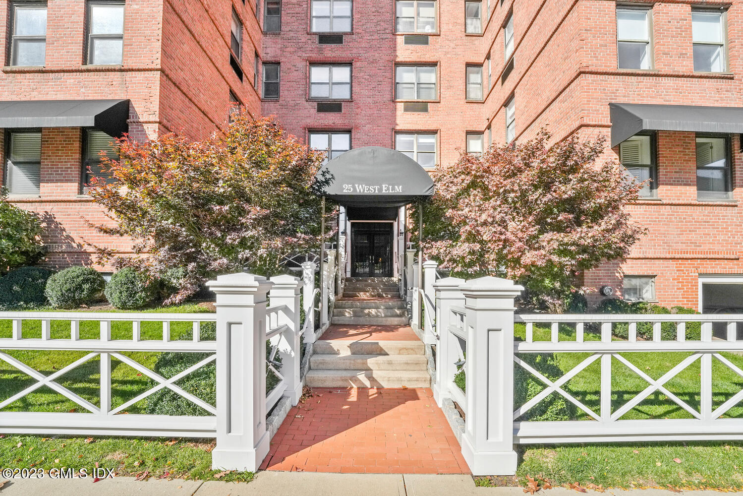 25 W Elm St Apt 43 Greenwich-large-001-0