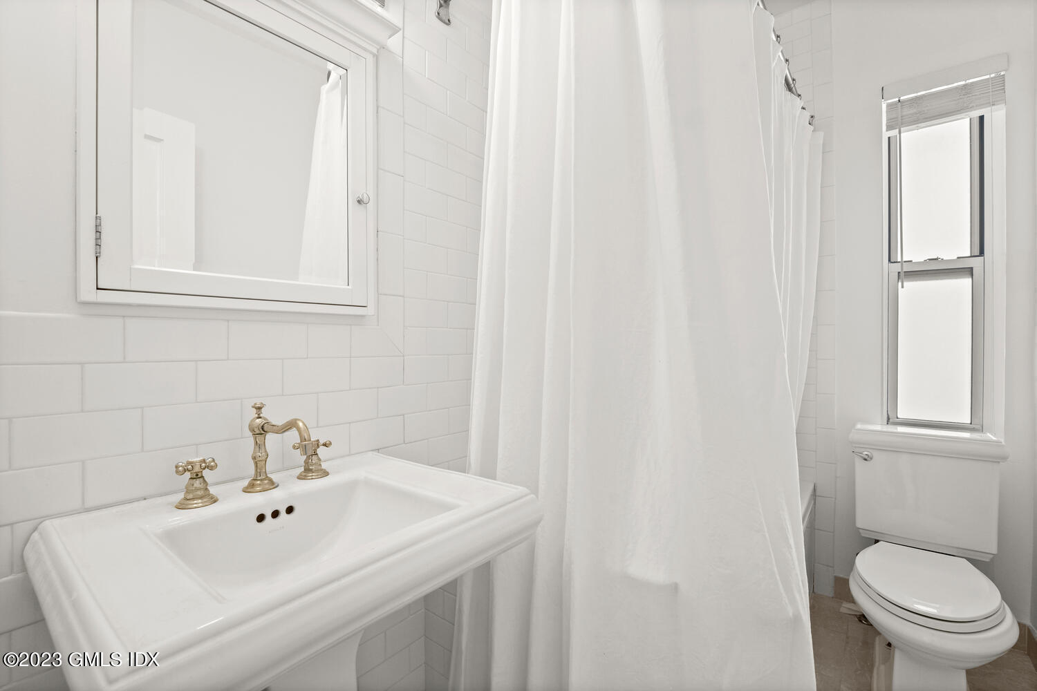 25 West Elm Street, Unit 43 Greenwich, CT 06830 - Photo 11 of 15 25 W Elm St Apt 43 Greenwich-large-022-0