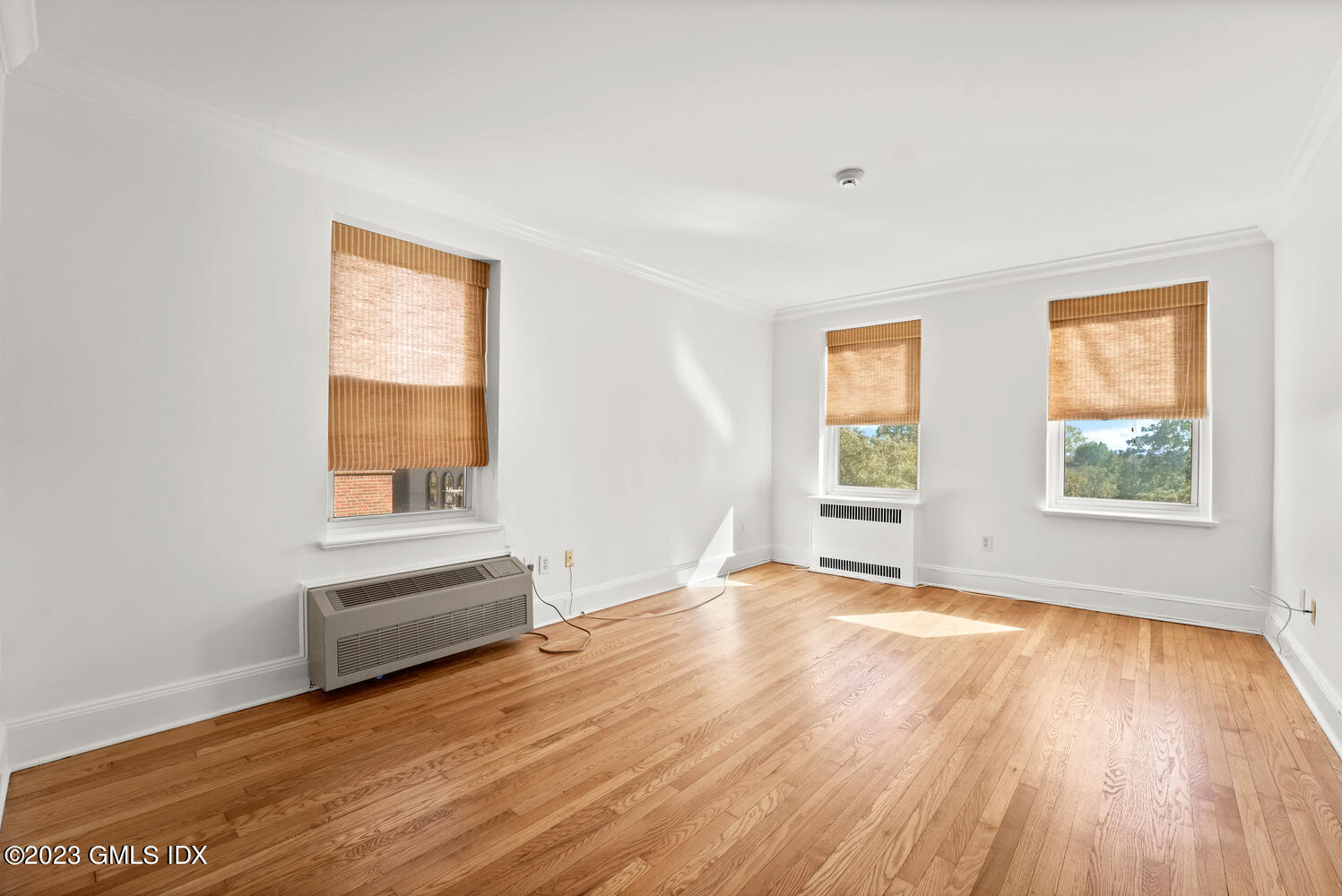 25 West Elm Street, Unit 43 Greenwich, CT 06830 - Photo 12 of 15 25 W Elm St Apt 43 Greenwich-large-023-0