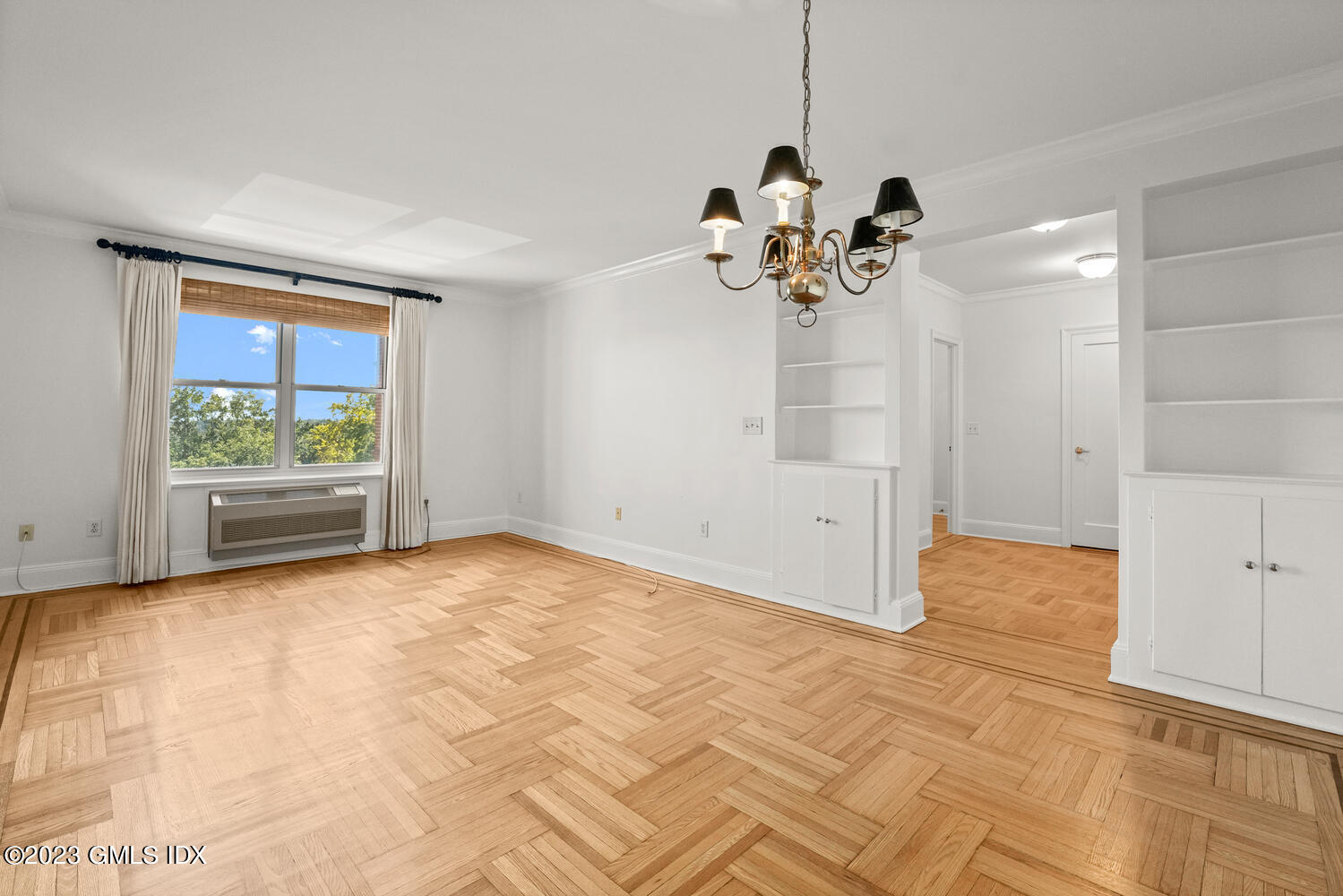 25 West Elm Street, Unit 43 Greenwich, CT 06830 - Photo 9 of 15 25 W Elm St Apt 43 Greenwich-large-014-0